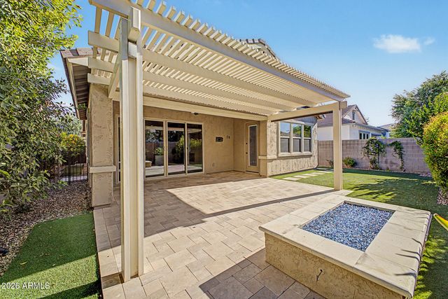 3420 E Appaloosa Road, Gilbert, AZ 85296