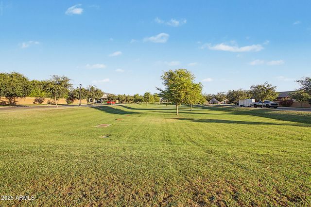 3420 E Appaloosa Road, Gilbert, AZ 85296