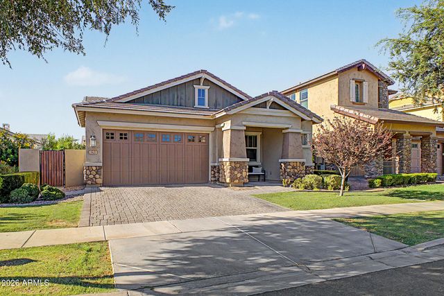 3420 E Appaloosa Road, Gilbert, AZ 85296