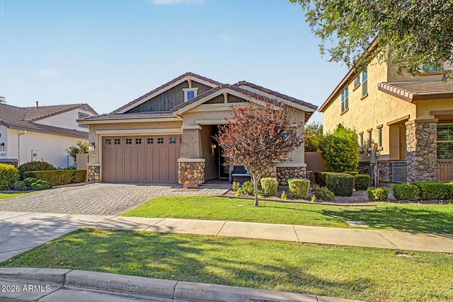 3420 E Appaloosa Road, Gilbert, AZ 85296