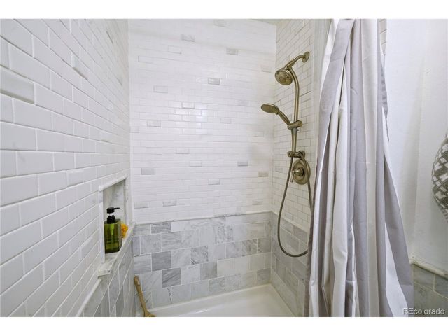 700 Owl Dr, Louisville, CO 80027