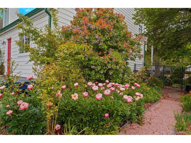 700 Owl Dr, Louisville, CO 80027