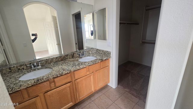 1307 W ESCUDA Road, Phoenix, AZ 85027