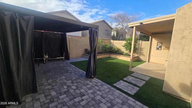 1307 W ESCUDA Road, Phoenix, AZ 85027