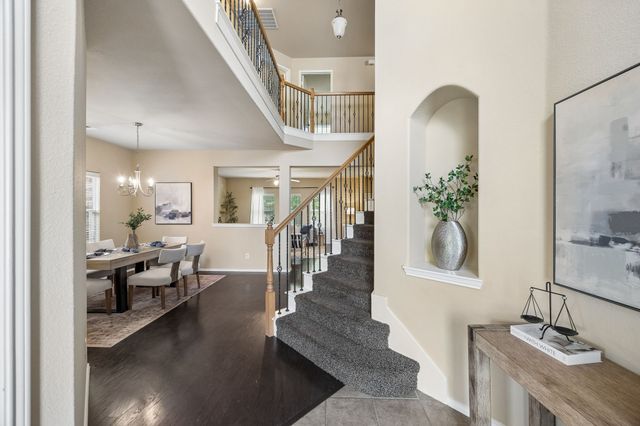 916 Starling Lane, Aubrey, TX 76227