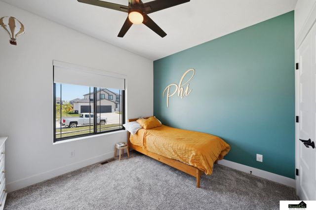 9505 Estela Avenue, Lincoln, NE 68516