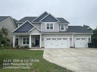 4220 Pleasantburg Drive, Fayetteville, NC 28312
