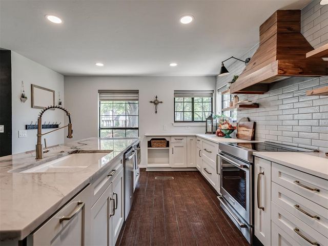 800 Rock Hollow Road, Edmond, OK 73034