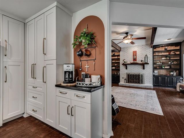 800 Rock Hollow Road, Edmond, OK 73034