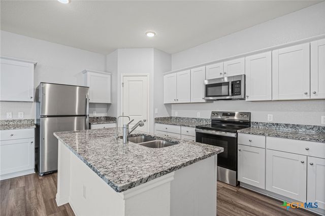 231 Enforcer Loop, Jarrell, TX 76537