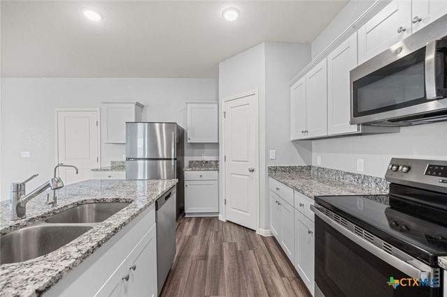 231 Enforcer Loop, Jarrell, TX 76537