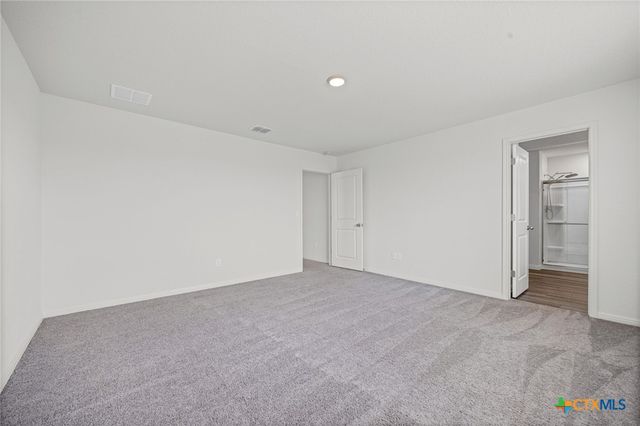 231 Enforcer Loop, Jarrell, TX 76537