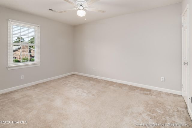32 Scott Street, Greenville, NC 27858