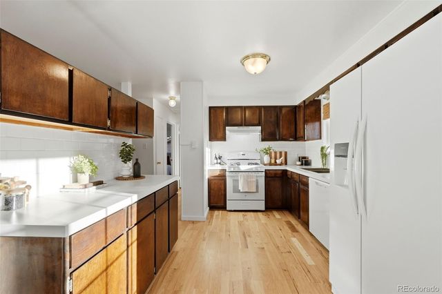 391 S Tucson Way, Aurora, CO 80012