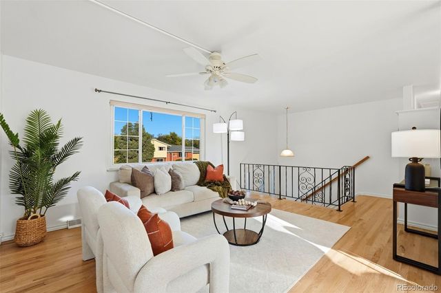 391 S Tucson Way, Aurora, CO 80012
