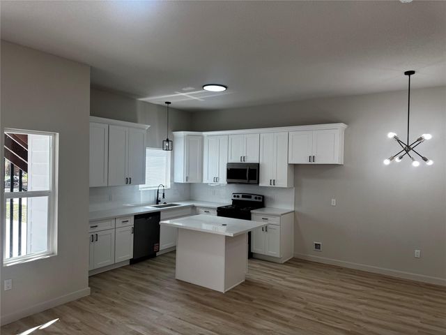 9713 Cargil, Houston, TX 77029