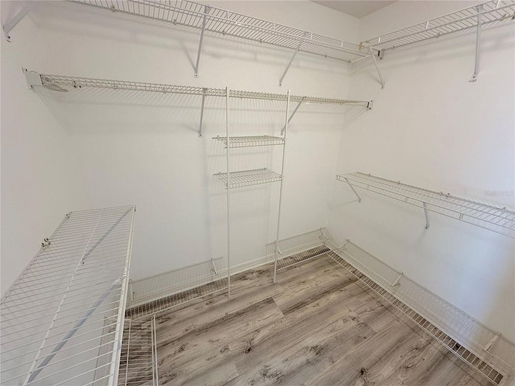 Image 13 of property listing at 4151 NW 59TH TERRACE, Gainesville, FL 32606