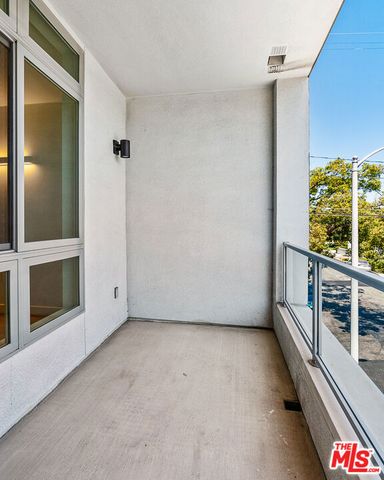 10601 Washington Boulevard 217, Culver City, CA 90232