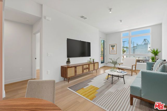 10601 Washington Boulevard 217, Culver City, CA 90232