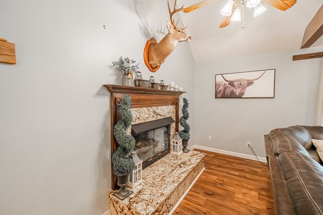 255 Flora Ln, Manchester, TN 37355