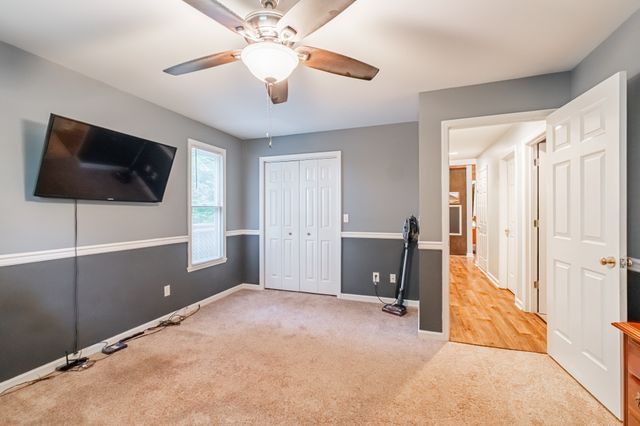 255 Flora Ln, Manchester, TN 37355