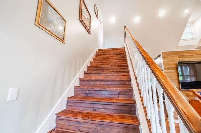 255 Flora Ln, Manchester, TN 37355