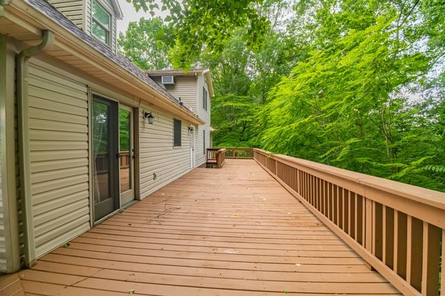 255 Flora Ln, Manchester, TN 37355