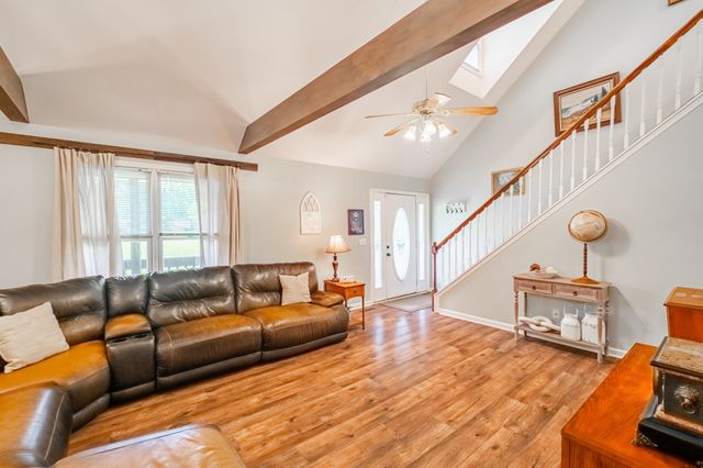 255 Flora Ln, Manchester, TN 37355