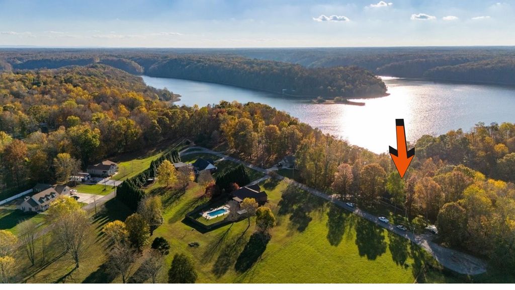 255 Flora Ln, Manchester, TN 37355