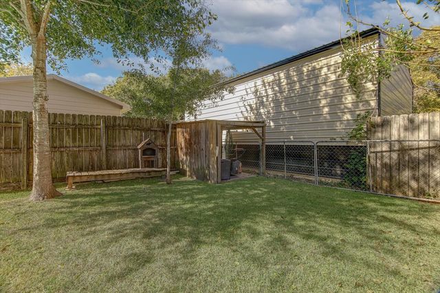 108 Merritt Street, Dayton, TX 77535