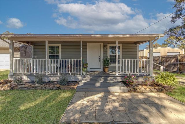 108 Merritt Street, Dayton, TX 77535