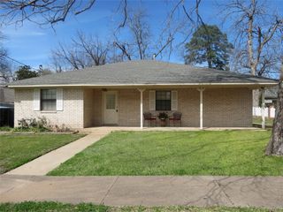 308 W Blair Street, Mineola, TX 75773