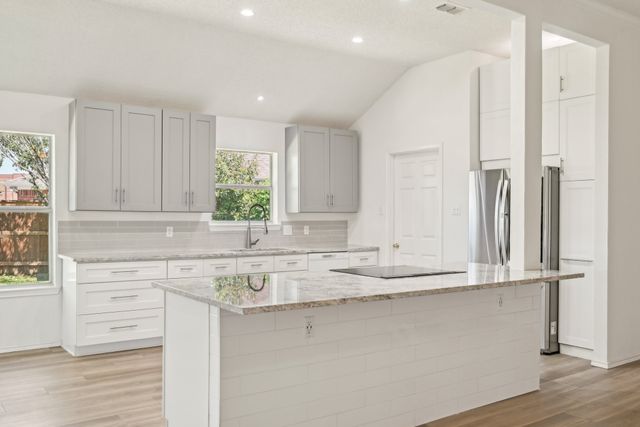 7610 Yorkmeadow Drive, Arlington, TX 76001