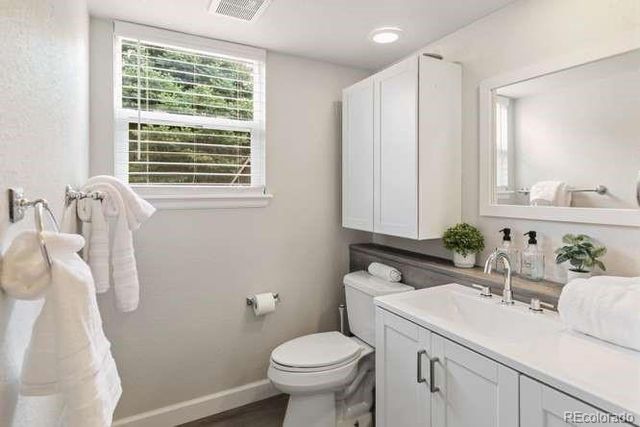 8249 W Phillips Avenue, Littleton, CO 80128