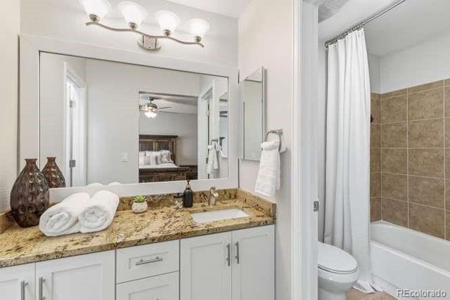 8249 W Phillips Avenue, Littleton, CO 80128
