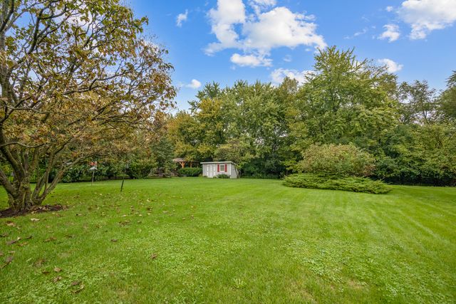 1871 Allen Drive, Geneva, IL 60134