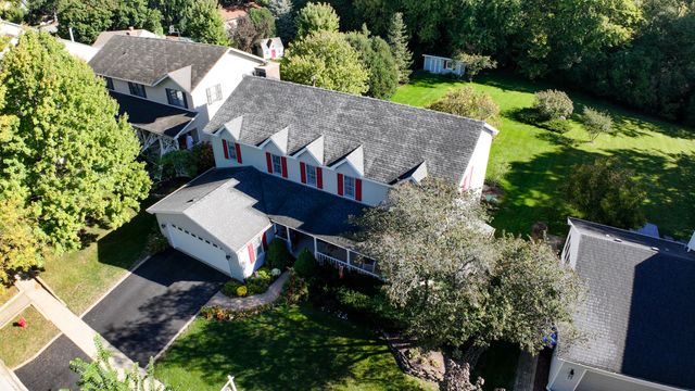 1871 Allen Drive, Geneva, IL 60134