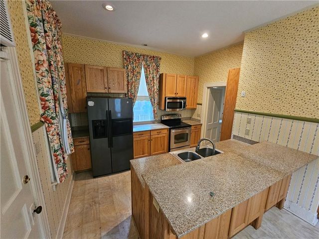 409 N Esplanade Street, Leavenworth, KS 66048