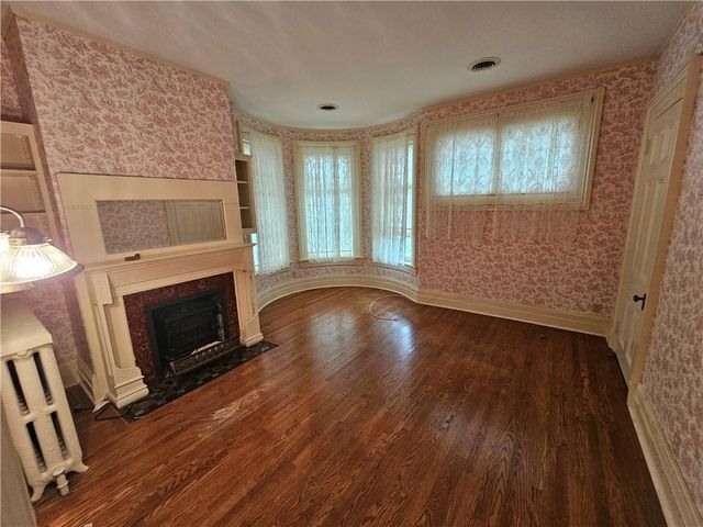 409 N Esplanade Street, Leavenworth, KS 66048