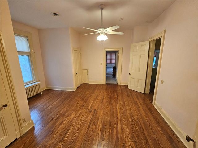 409 N Esplanade Street, Leavenworth, KS 66048