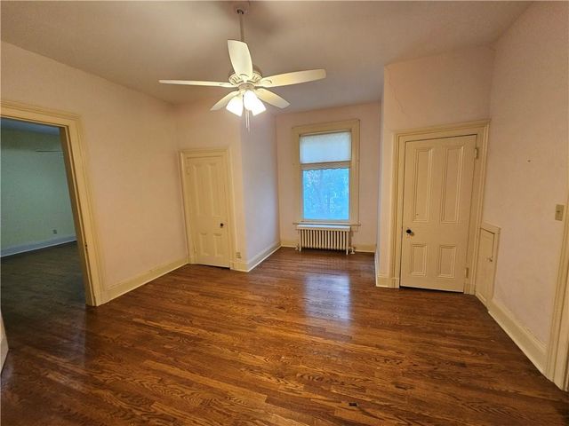409 N Esplanade Street, Leavenworth, KS 66048