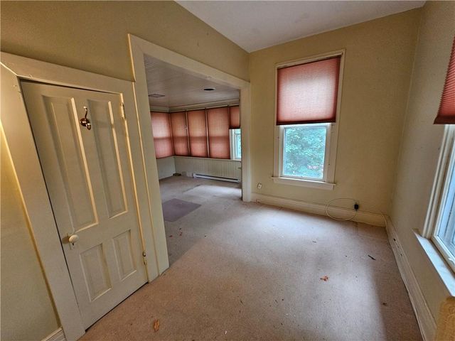409 N Esplanade Street, Leavenworth, KS 66048