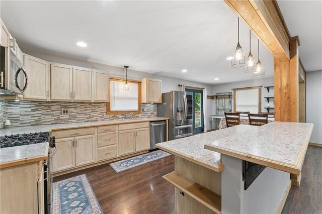 104 W Oak Street, Archie, MO 64725