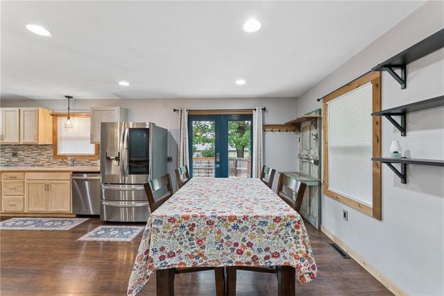 104 W Oak Street, Archie, MO 64725