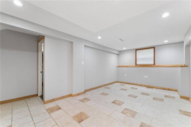 104 W Oak Street, Archie, MO 64725