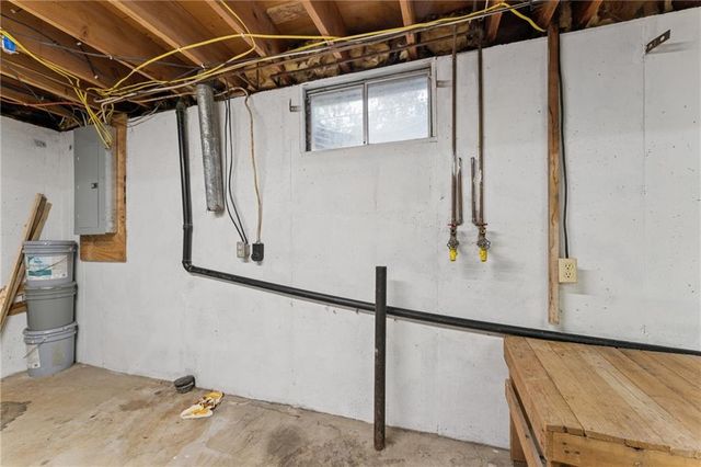 104 W Oak Street, Archie, MO 64725