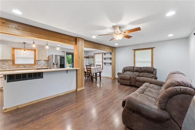 104 W Oak Street, Archie, MO 64725