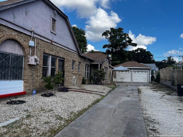 411 W Gramercy, San Antonio, TX 78212