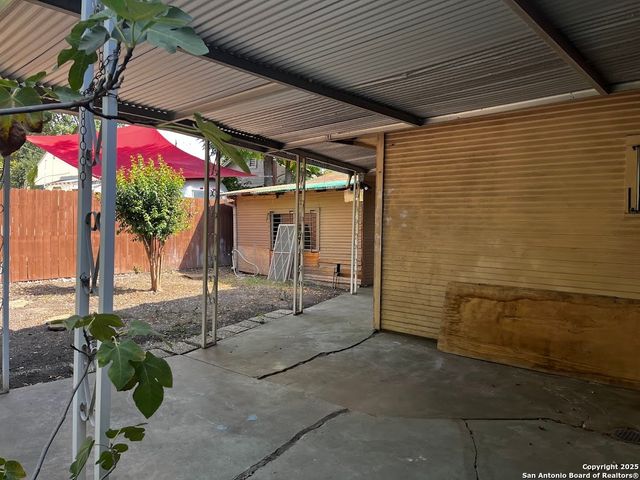 411 W Gramercy, San Antonio, TX 78212