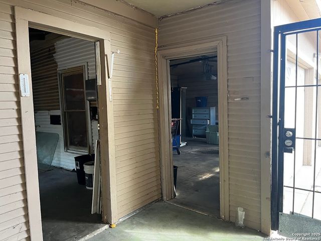 411 W Gramercy, San Antonio, TX 78212